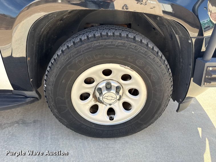 image for item DR0996 2011 Chevrolet Tahoe Police SUV