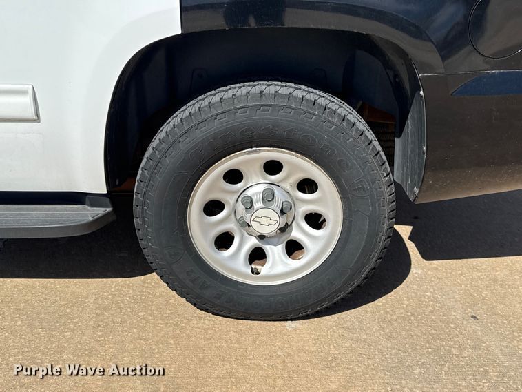image for item DR0996 2011 Chevrolet Tahoe Police SUV