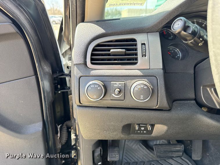 image for item DR0997 2011 Chevrolet Tahoe Police SUV