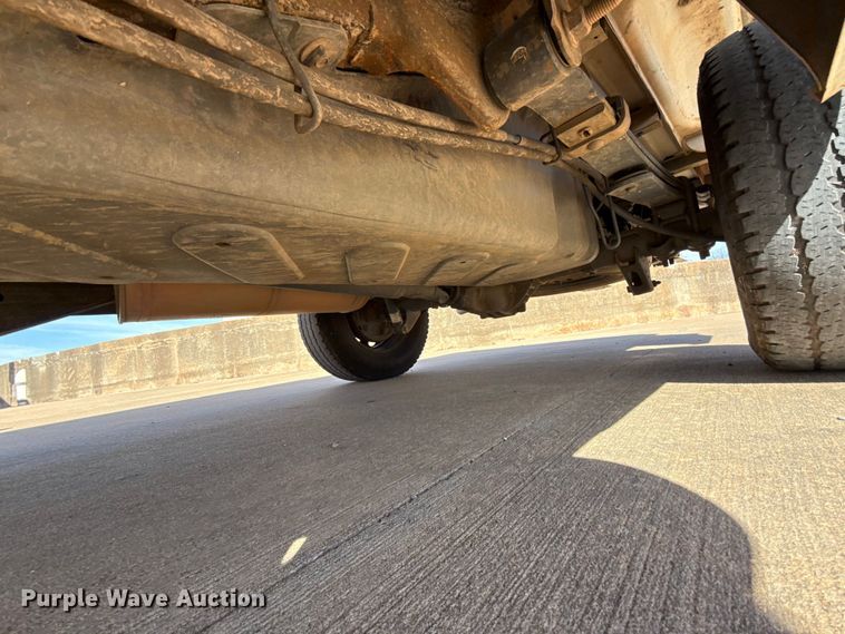 image for item DR0998 2013 Chevrolet Silverado 1500 pickup truck