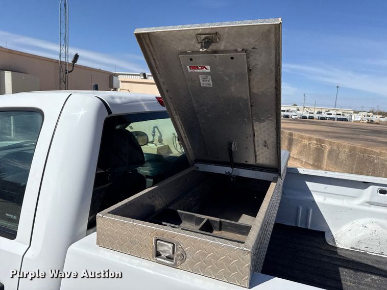 image for item DR0998 2013 Chevrolet Silverado 1500 pickup truck