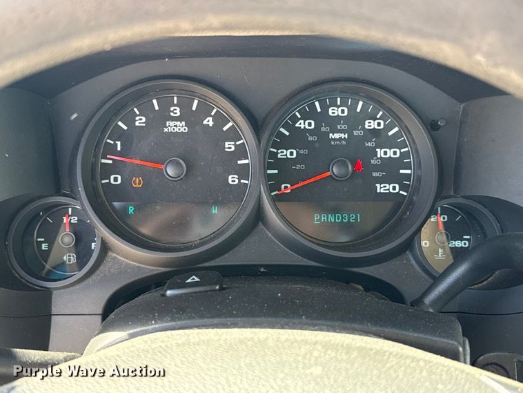 image for item DR0998 2013 Chevrolet Silverado 1500 pickup truck