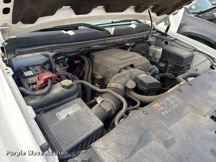 image for item DR0998 2013 Chevrolet Silverado 1500 pickup truck