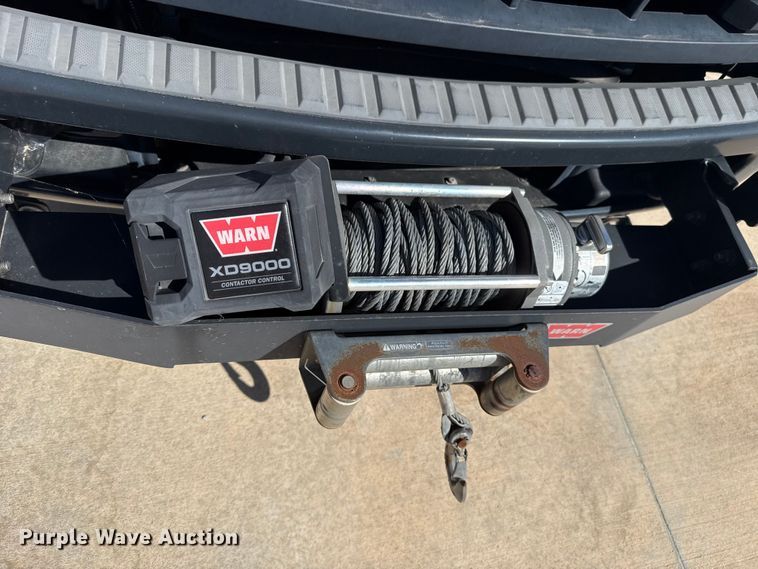 image for item DR0999 2012 Ford F250 Super Duty pickup truck