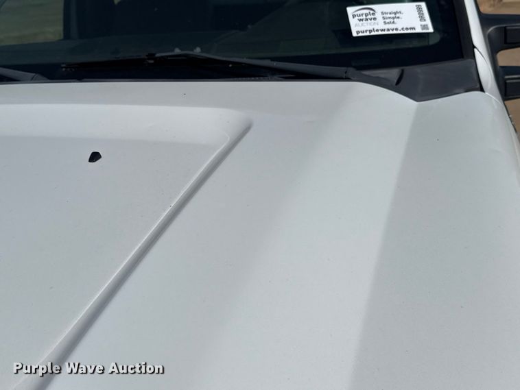 image for item DR0999 2012 Ford F250 Super Duty pickup truck