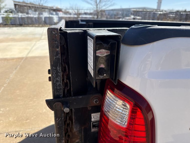 image for item DR0999 2012 Ford F250 Super Duty pickup truck