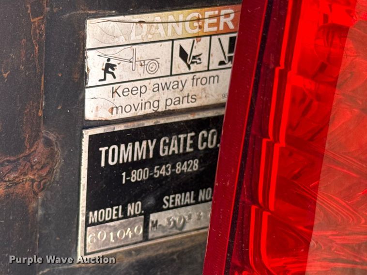 image for item DR0999 2012 Ford F250 Super Duty pickup truck