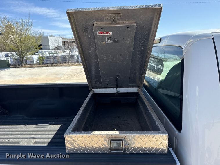 image for item DR0999 2012 Ford F250 Super Duty pickup truck