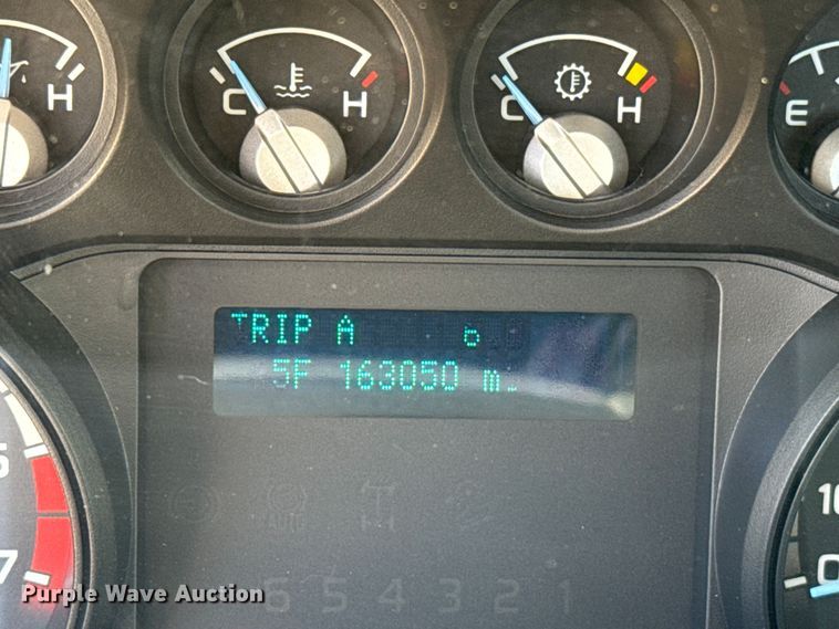 image for item DR0999 2012 Ford F250 Super Duty pickup truck