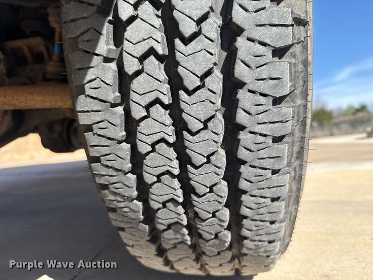 image for item DR0999 2012 Ford F250 Super Duty pickup truck