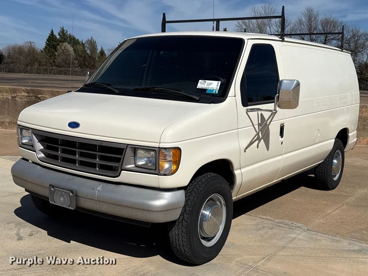 image for item DR1000 1992 Ford E350 van