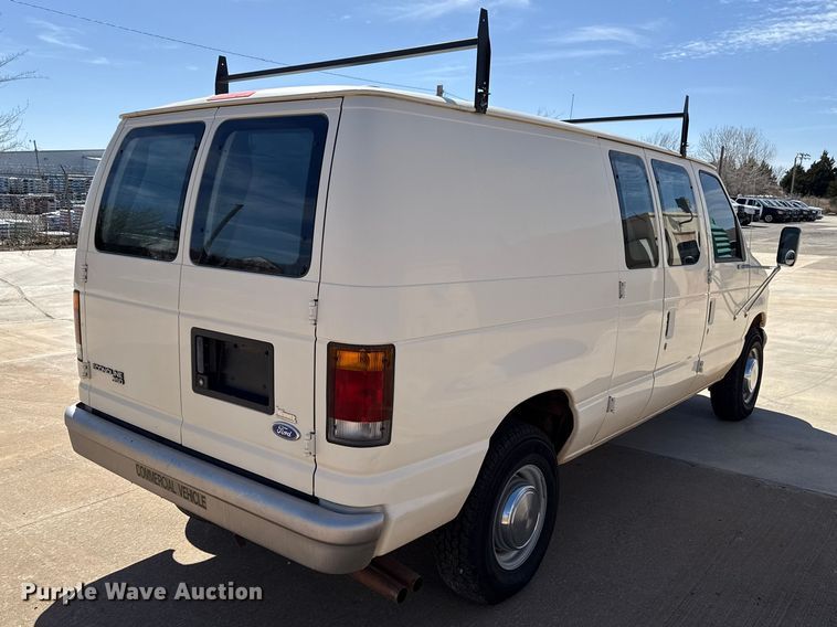 image for item DR1000 1992 Ford E350 van