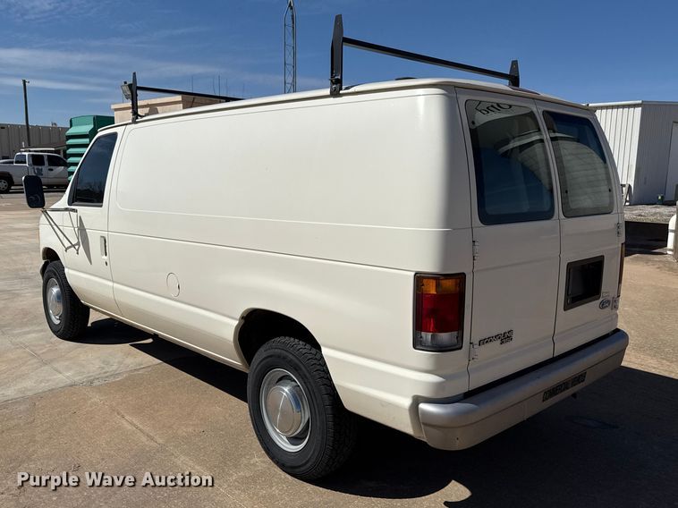 image for item DR1000 1992 Ford E350 van