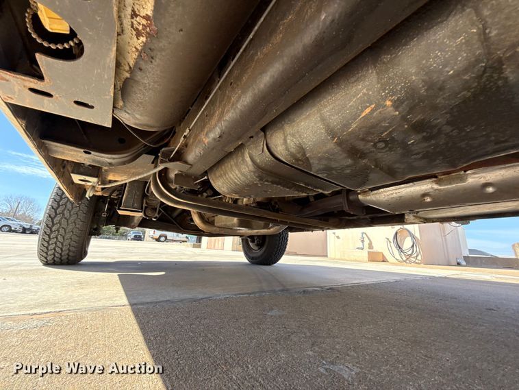 image for item DR1000 1992 Ford E350 van