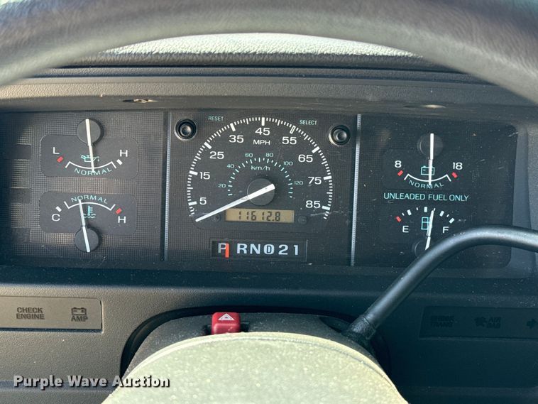 image for item DR1000 1992 Ford E350 van