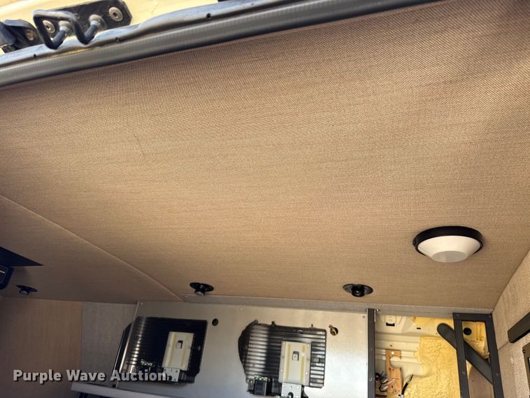 image for item DR1000 1992 Ford E350 van