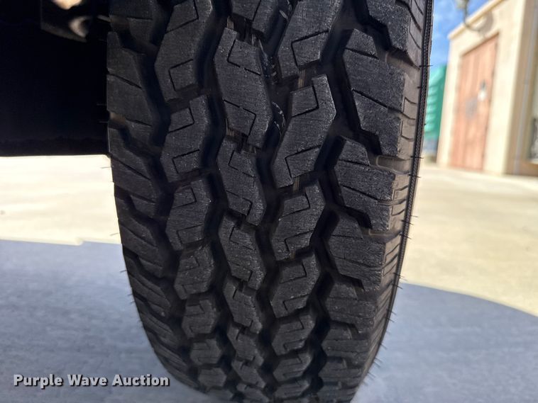 image for item DR1000 1992 Ford E350 van