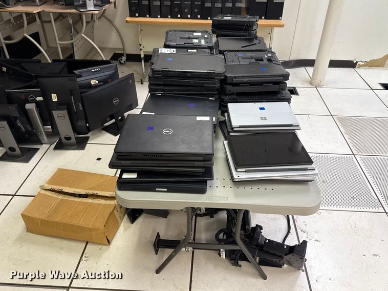 image for item DR1001 Computers