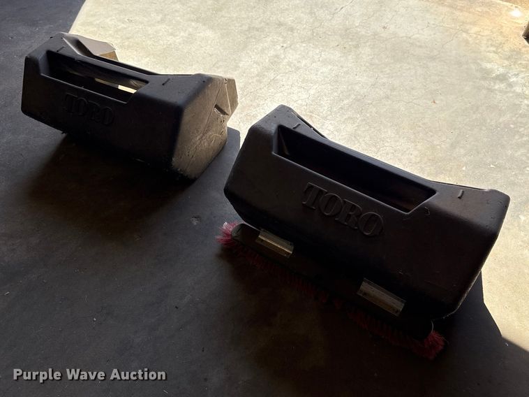 image for item DR1012 (2) reel mowers