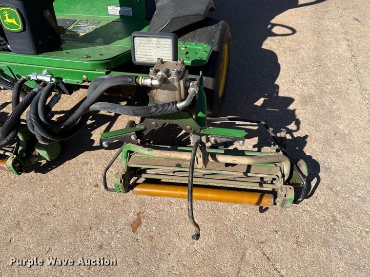 image for item DR1013 John Deere 2500B reel mower