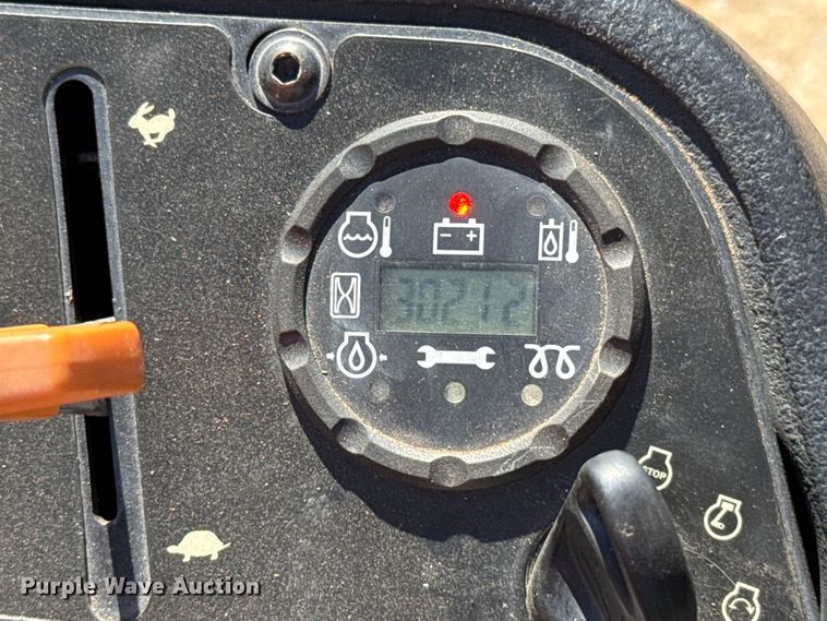 image for item DR1013 John Deere 2500B reel mower