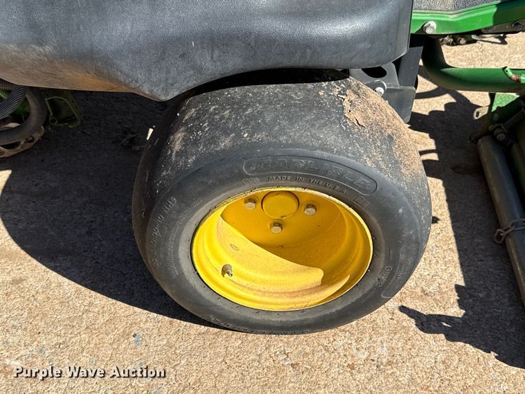 image for item DR1013 John Deere 2500B reel mower