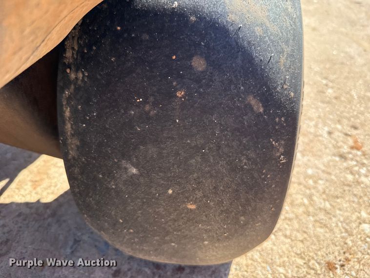 image for item DR1013 John Deere 2500B reel mower