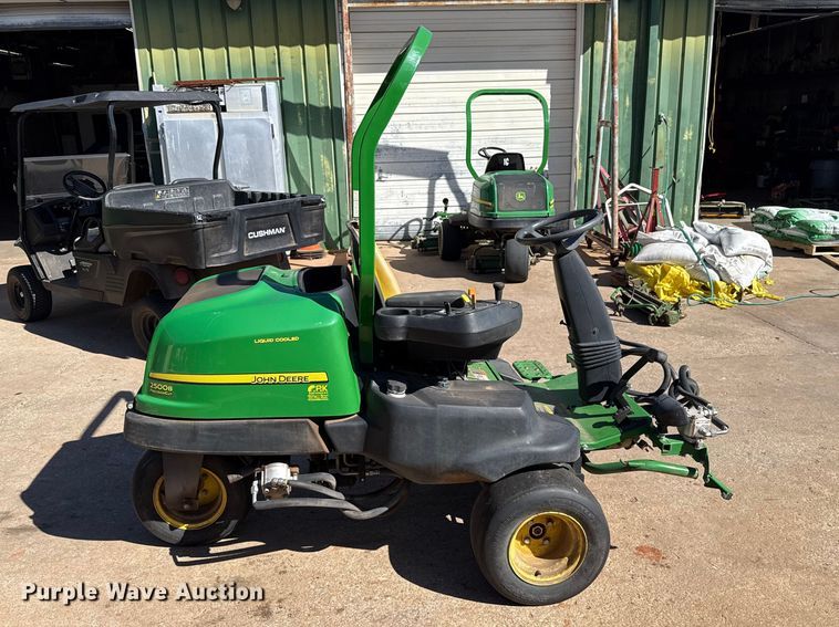 image for item DR1014 John Deere 2500B reel mower
