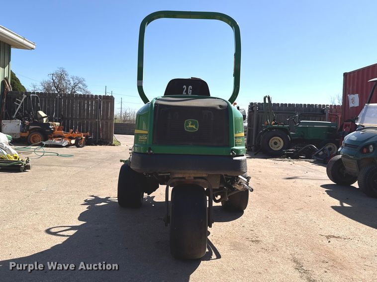 image for item DR1014 John Deere 2500B reel mower