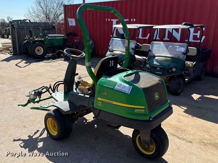 image for item DR1014 John Deere 2500B reel mower
