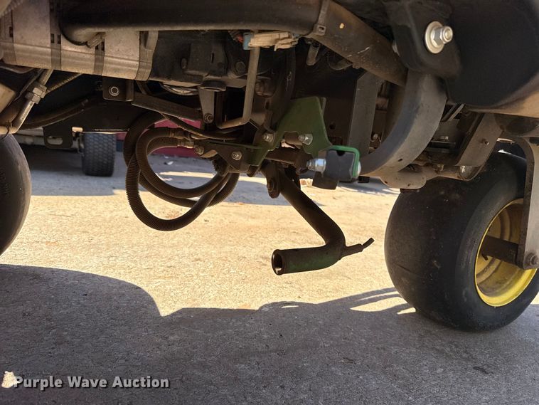 image for item DR1014 John Deere 2500B reel mower