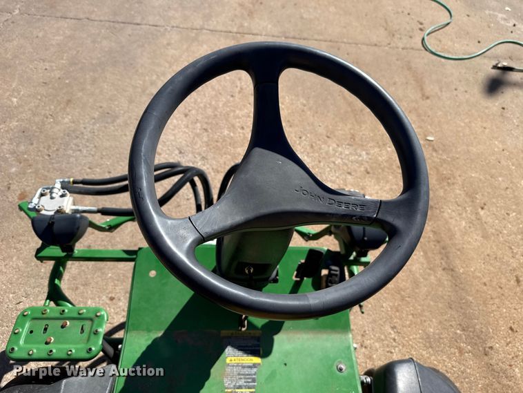 image for item DR1014 John Deere 2500B reel mower
