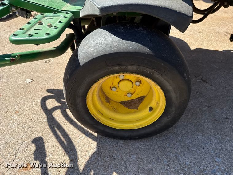 image for item DR1014 John Deere 2500B reel mower