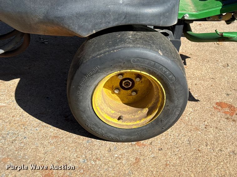 image for item DR1014 John Deere 2500B reel mower