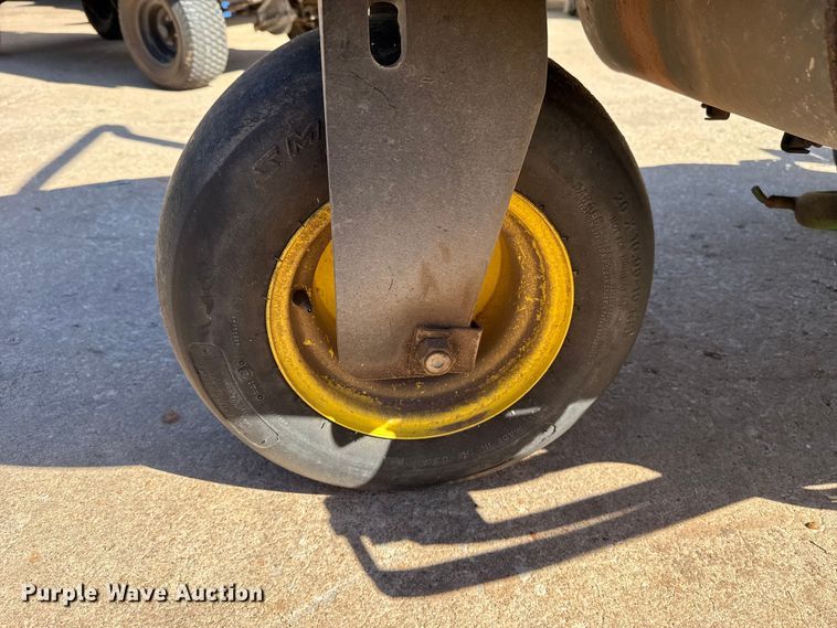 image for item DR1014 John Deere 2500B reel mower