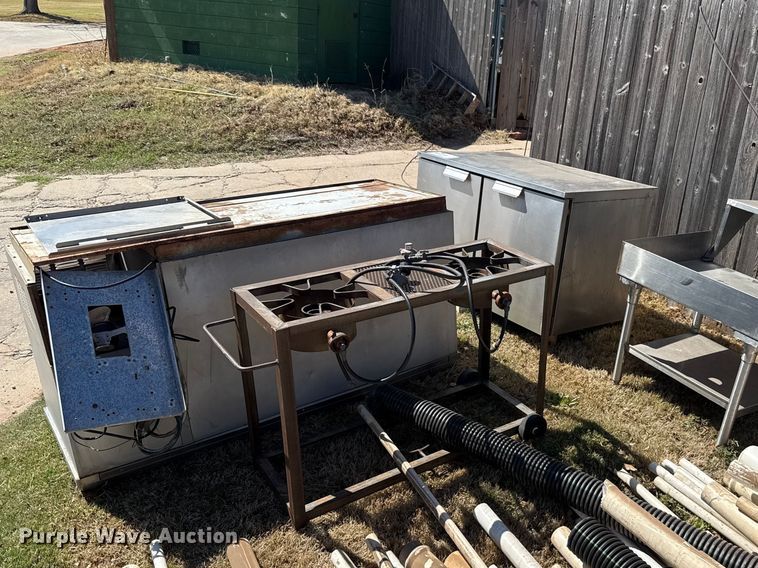 image for item DR1017 Kitchen appliances