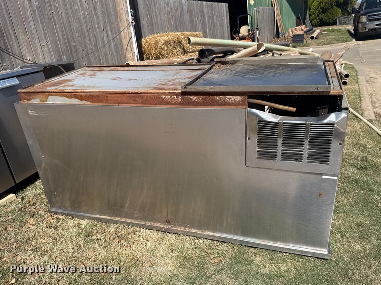 image for item DR1017 Kitchen appliances