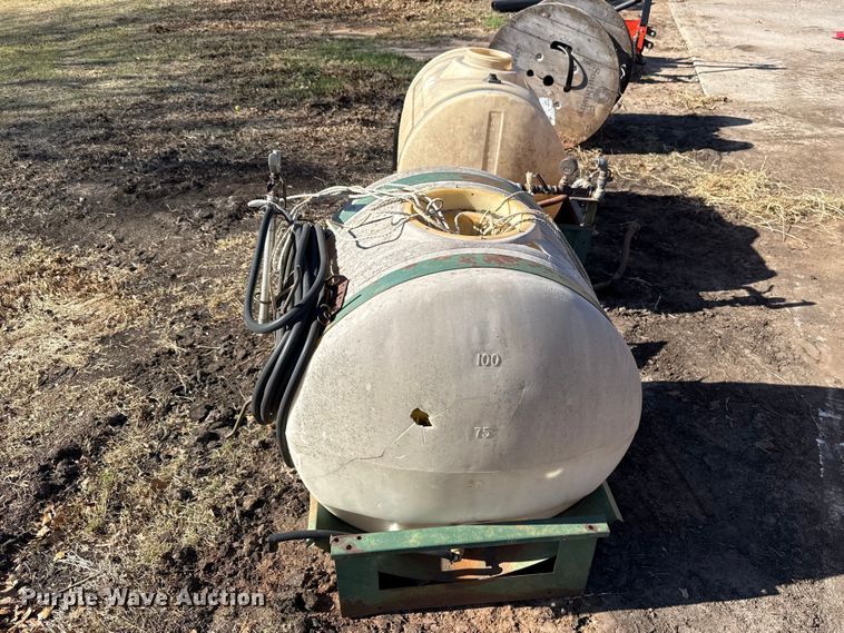 image for item DR1020 (2) water tanks on skids