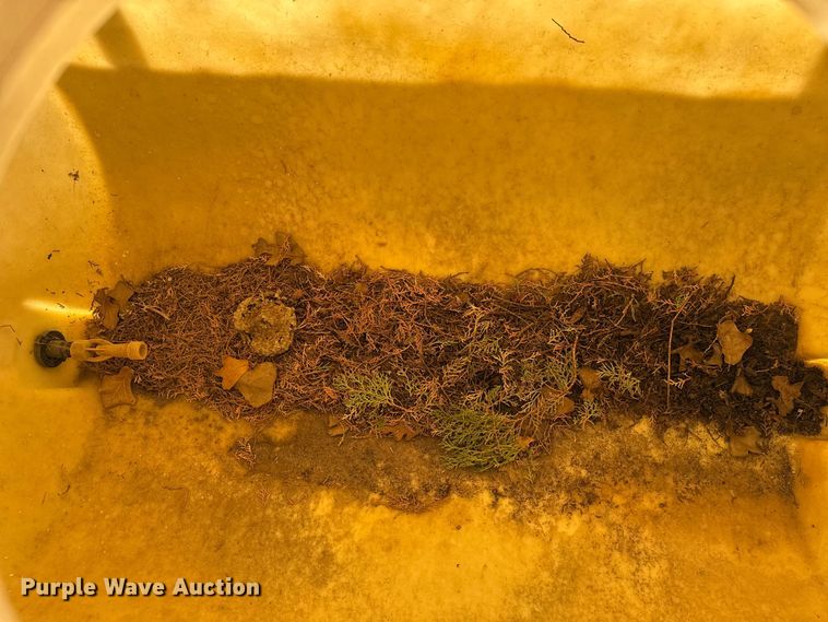 image for item DR1020 (2) water tanks on skids