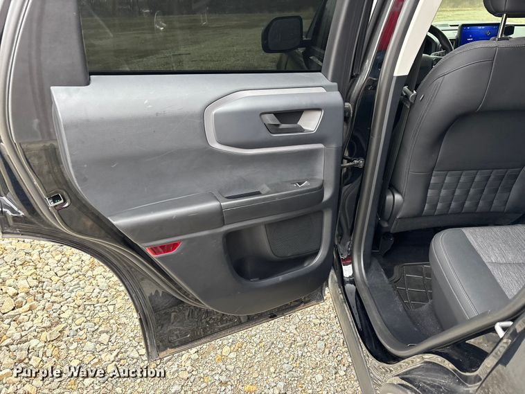 image for item DT0053 2022 Ford Bronco Sport SUV