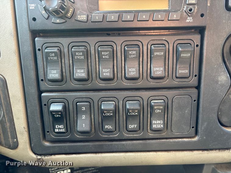 image for item DT0094 2012 International WorkStar dump truck