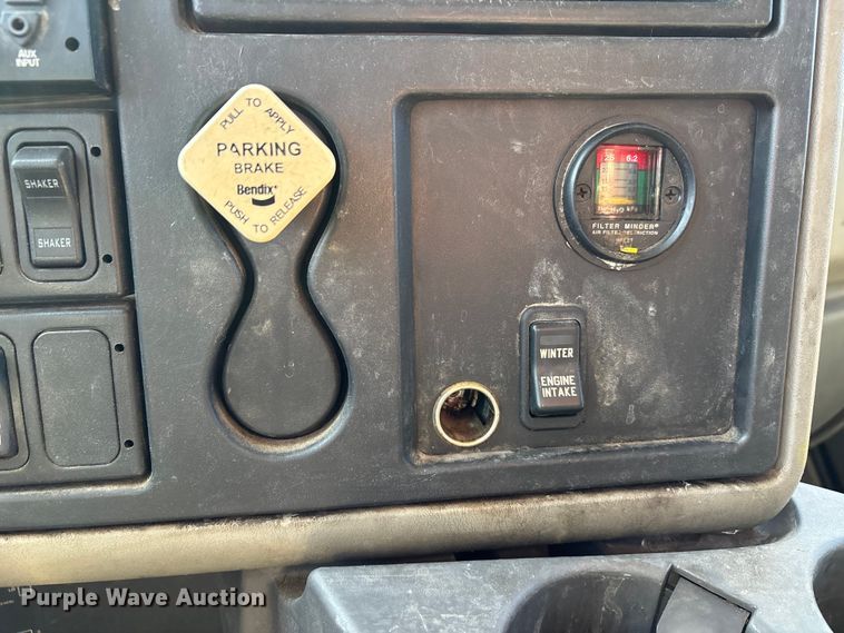 image for item DT0094 2012 International WorkStar dump truck