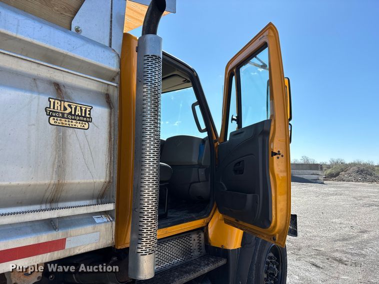 image for item DT0094 2012 International WorkStar dump truck