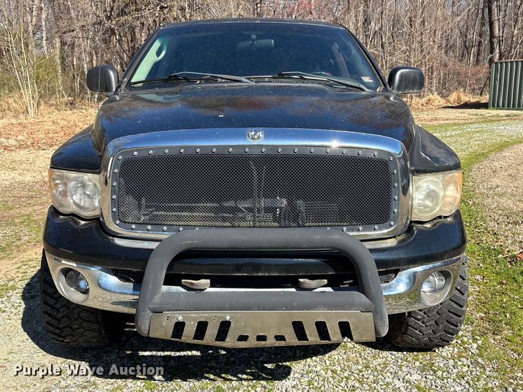 image for item DT2855 2004 Dodge Ram 1500 Ext. Cab pickup truck
