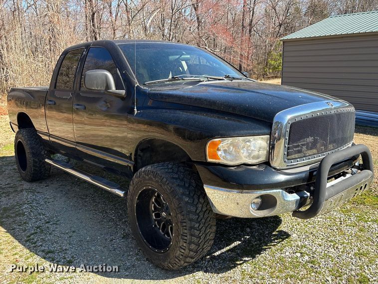image for item DT2855 2004 Dodge Ram 1500 Ext. Cab pickup truck