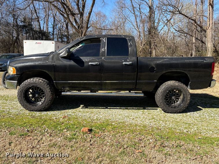 image for item DT2855 2004 Dodge Ram 1500 Ext. Cab pickup truck