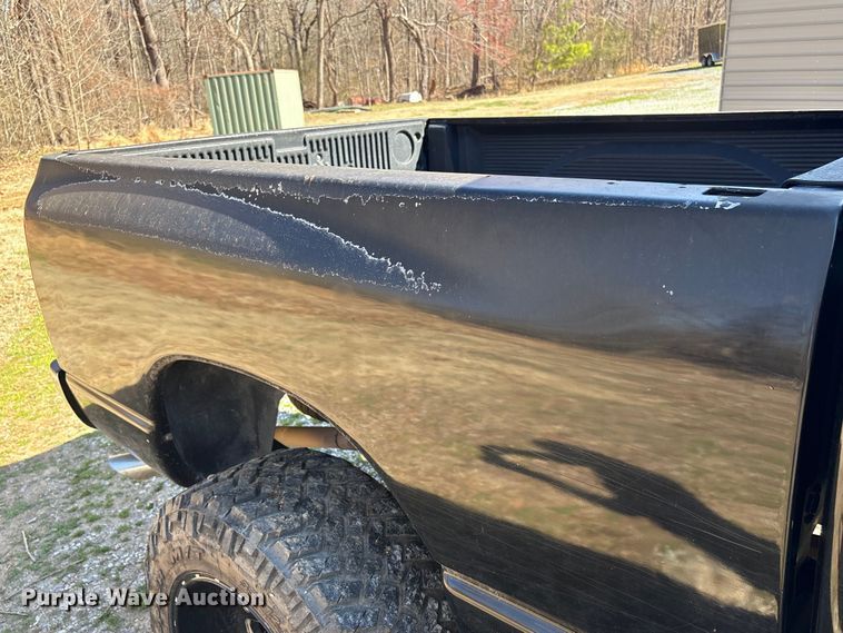 image for item DT2855 2004 Dodge Ram 1500 Ext. Cab pickup truck