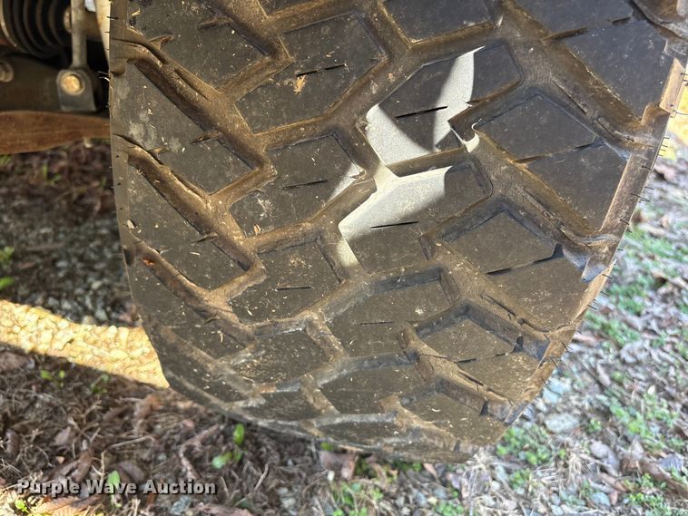 image for item DT2855 2004 Dodge Ram 1500 Ext. Cab pickup truck