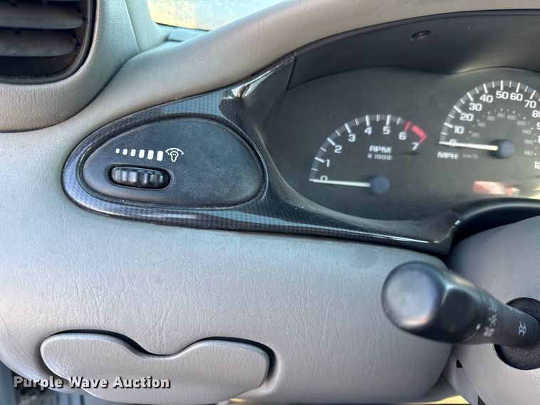 image for item DZ4273 2002 Chevrolet Malibu 