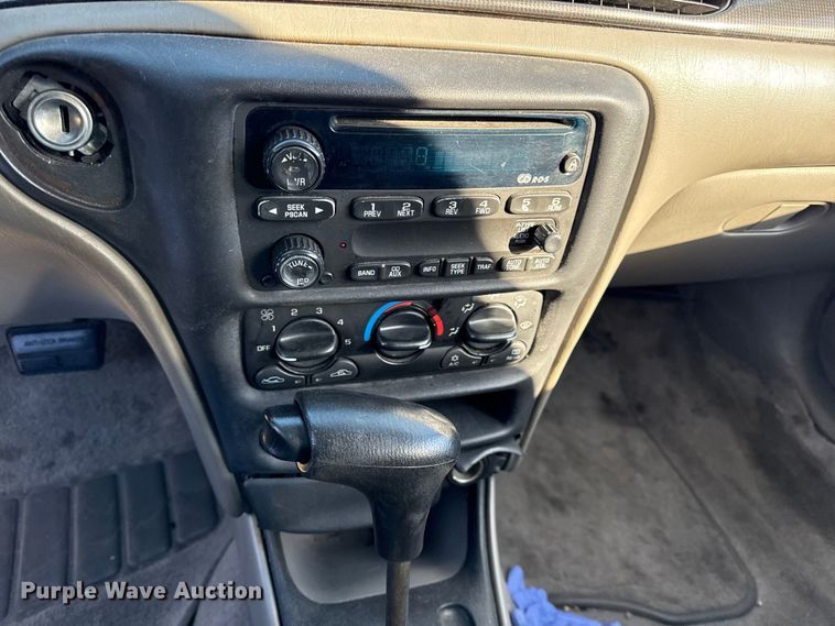 image for item DZ4273 2002 Chevrolet Malibu 